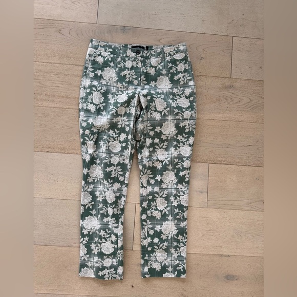 NWOT WILDFANG The Essential Trouser in Green Floral Plaid size 8 - Picture 3 of 7